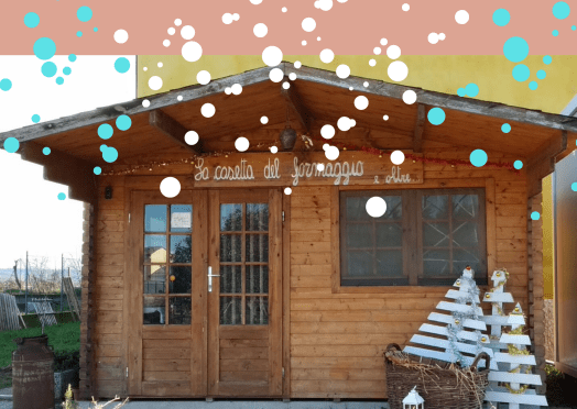 casetta sotto la neve